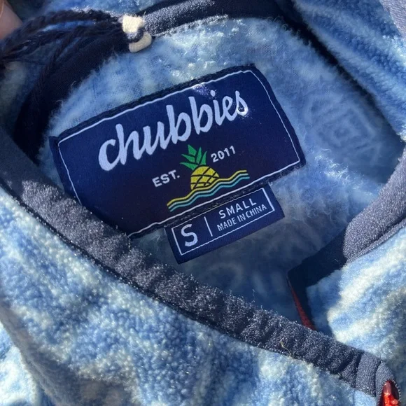 Chubbies quarter zip Aztec Print size Small fleece - Picture 3 of 9